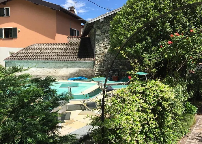 Eden Jacuzzi Pool & Private Parking Daire