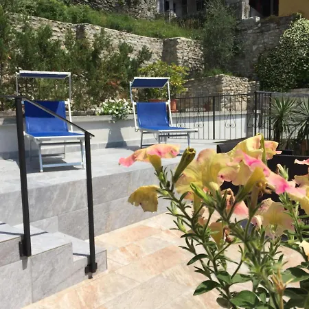 Eden Jacuzzi Pool & Private Parking * Domaso