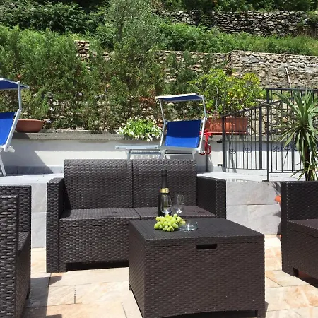 Eden Jacuzzi Pool & Private Parking *