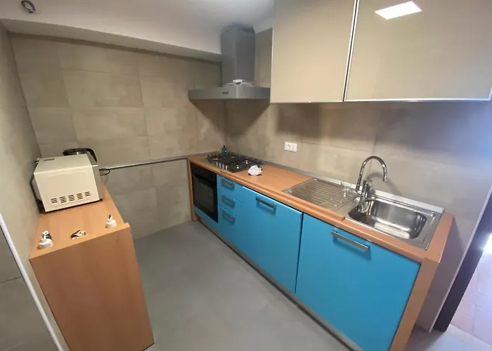 Eden Jacuzzi Pool & Private Parking