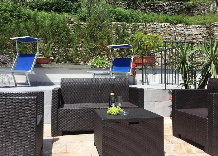 Eden Jacuzzi Pool & Private Parking *