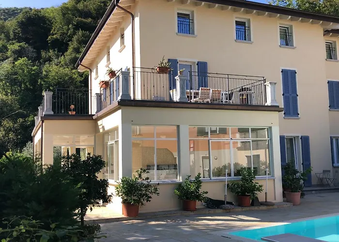 Eden Jacuzzi Pool & Private Parking Apartment *