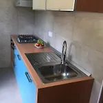 Eden Jacuzzi Pool & Private Parking Апартаменты